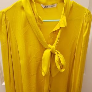 NEW Zara shirt
